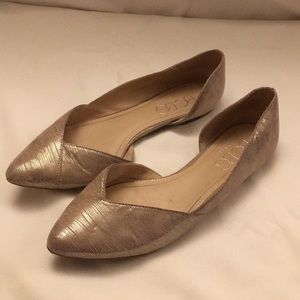 BCBG shimmery flats